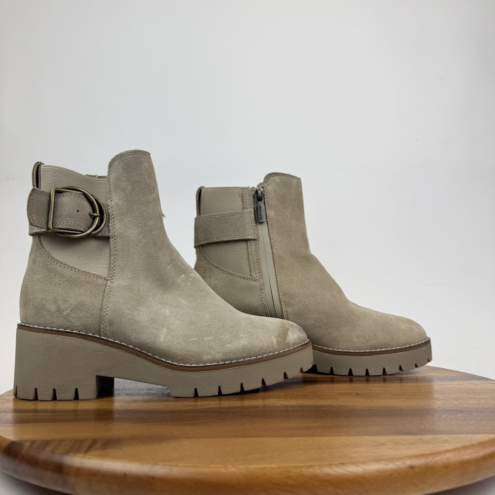 New NWOB Womens Blondo Waterproof Dakota Beige Nubuck Platform Boots Size 8 M